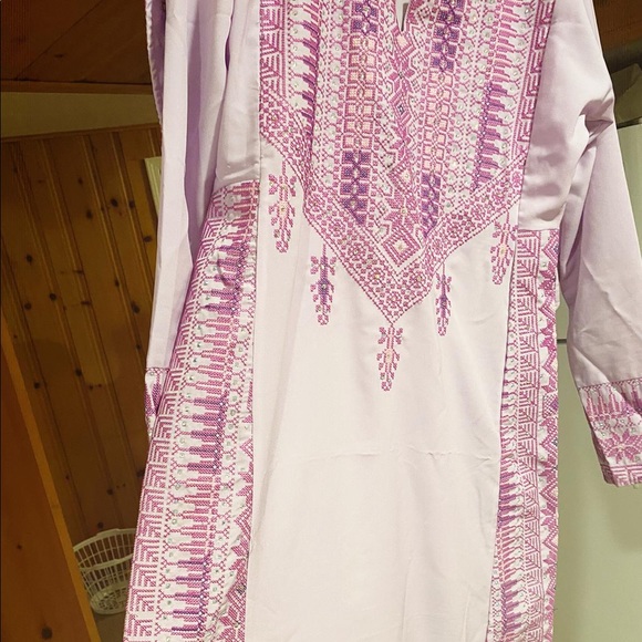 Traditional thob - Picture 1 of 6